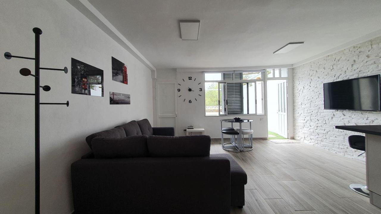 فيلا كانديلاريافي Seaside House المظهر الخارجي الصورة